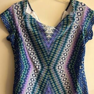 Bisou Bisou Woman’s Dress size 16
Like new condition